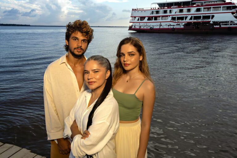 Elenco da série brasileira Pssica, filmada no Pará, disponível na Netflix