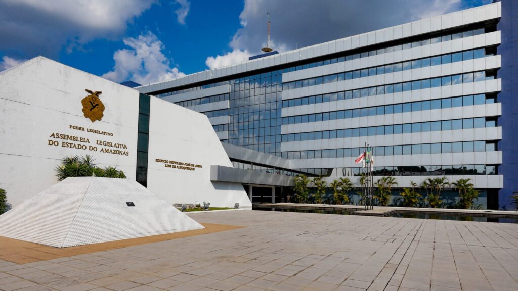 Fachada da Assembleia Legislativa do Estado do Amazonas em Manaus