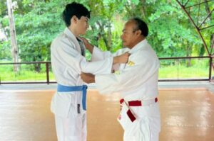 Judoca de 16 anos do Amazonas treinando para representar o estado nas Paralimpíadas Escolares 2025.