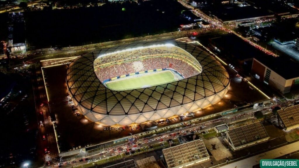 Vista aérea da Arena da Amazônia, em Manaus, que está entre as candidatas para sediar a Supercopa do Brasil 2026, entre Flamengo e Corinthians.