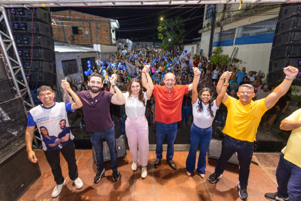 Omar Aziz durante encontro na Cidade Nova, em Manaus, onde apresentou propostas para reforçar a segurança pública no Amazonas.