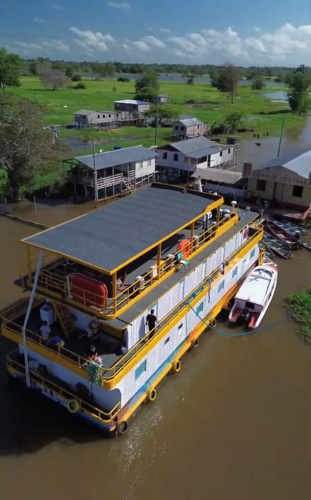 UBS Fluvial atende comunidades ribeirinhas de Itacoatiara