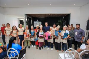 Formação de manipuladores de alimentos da rede municipal de Parintins