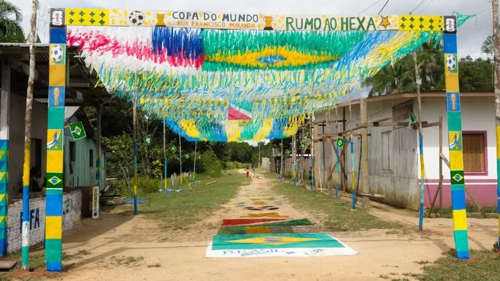 Concurso de ruas decoradas para a Copa do Mundo em Beruri