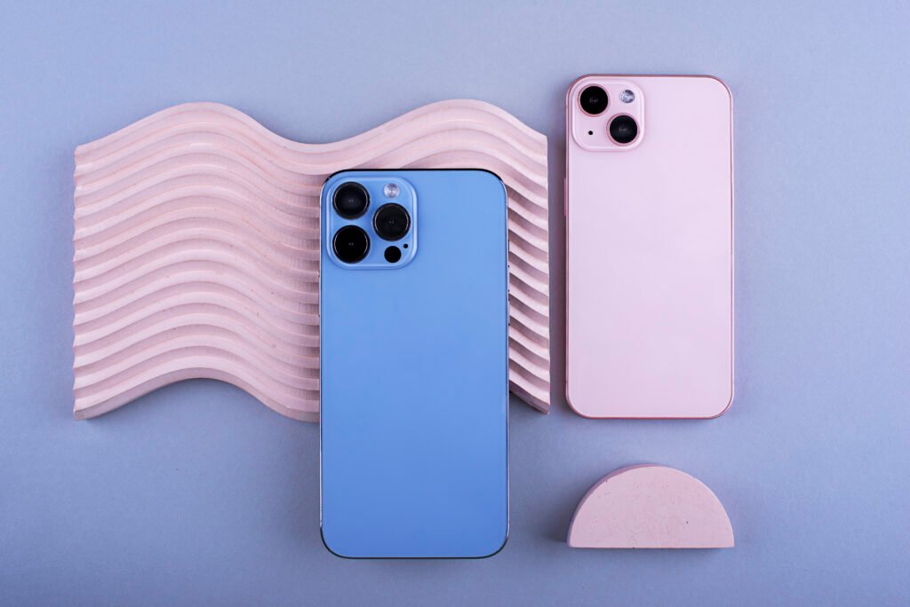 Smartphones representam novos iPhones esperados para o evento da Apple em setembro
