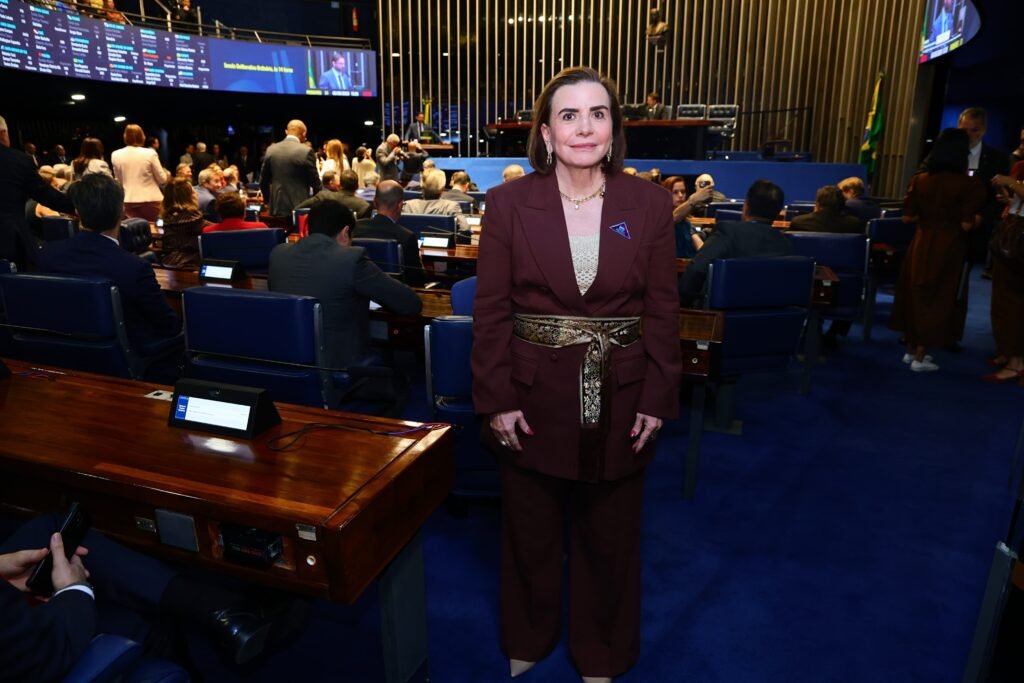 Presidente do TCE-AM, Yara Amazônia Lins, durante cerimônia no Congresso Nacional, em Brasília.