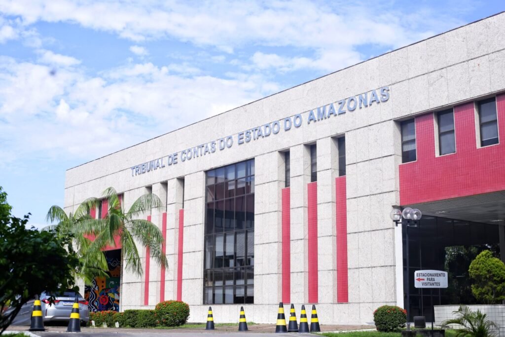 Fachada do Tribunal de Contas do Estado do Amazonas