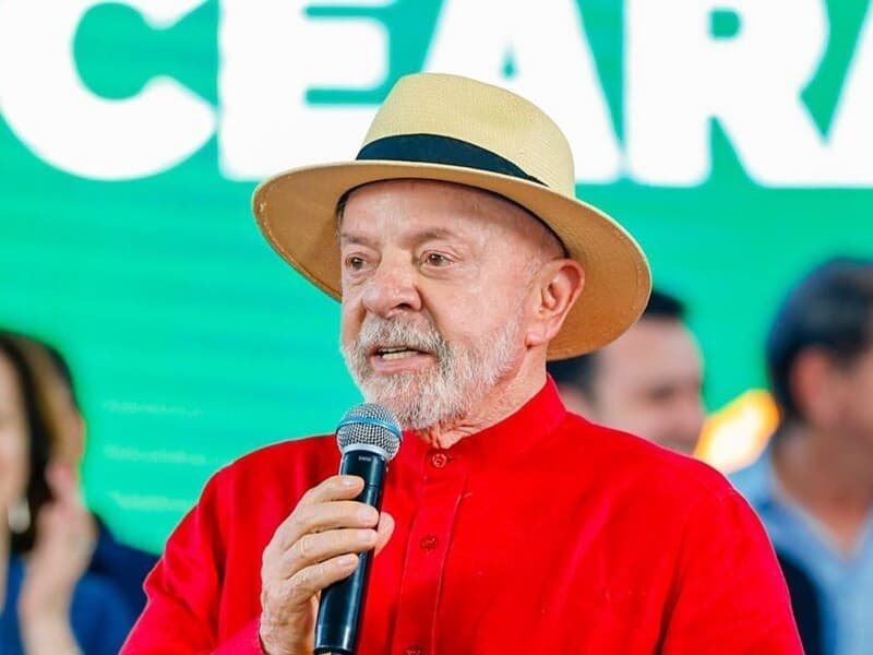 Presidente Lula durante discurso